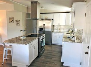 839 Via Del Sol #839, North Fort Myers, FL 33903