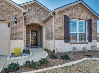 8793 Shadow Bay Ln, Argyle, TX 75036