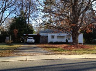 625 Marsh Rd, Charlotte, NC 28209