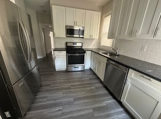 1064 Bond St FLOOR 1, Elizabeth, NJ 07201