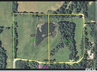 283 Autumn Ridge Rd, Carbondale, IL 62902