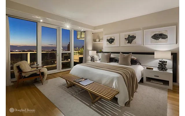 Sold by Douglas Elliman | media 16