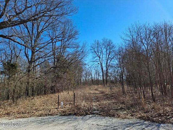 3rd image of 6237 Hunters Glen Rd