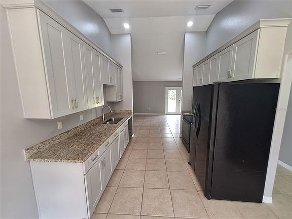 5th image of 1220 Waycross St