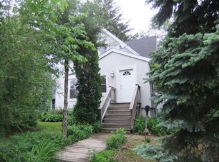 107 Pleasant Ave, Highwood, IL