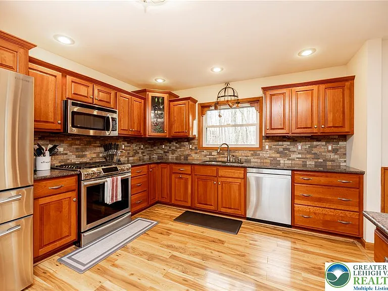 1212 Acacia Dr — Photo 24