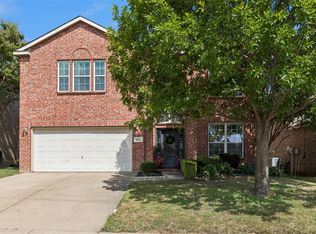 10212 Pear St, Fort Worth, TX 76244