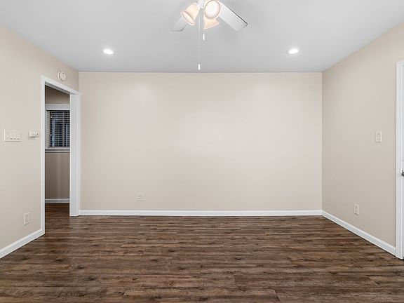 5th image of 1460 Gaviota Ave APT 1