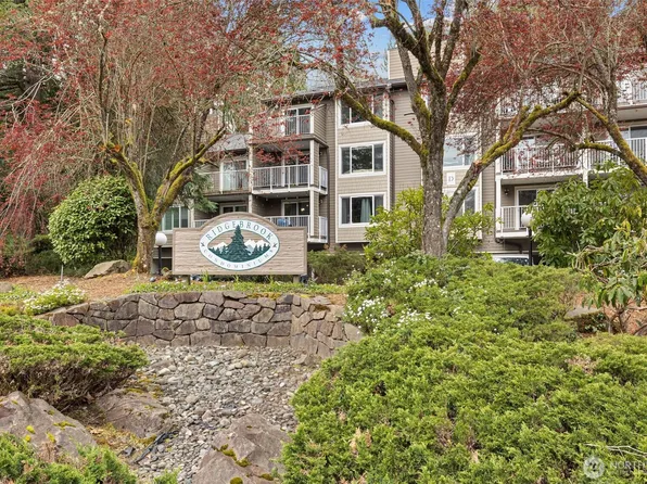 210 Mountain Park Boulevard SW #F303, Issaquah, WA 98027