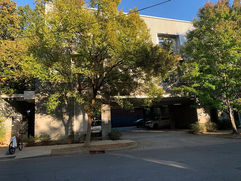 1600 Fulton Ave #202 — Photo 32