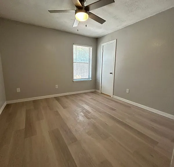 7503 April Ln #7503 — Photo 20