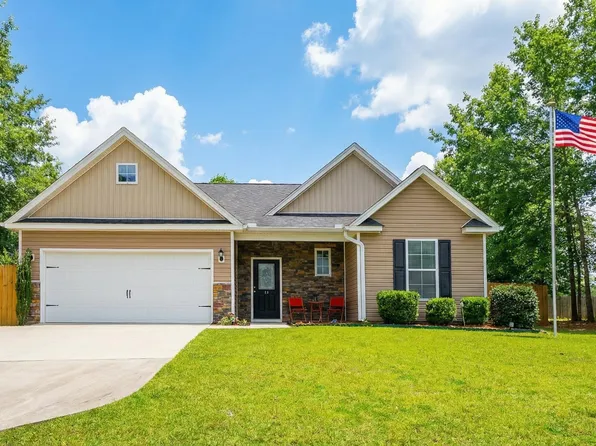 15 Audubon Ln, Lugoff, SC 29078