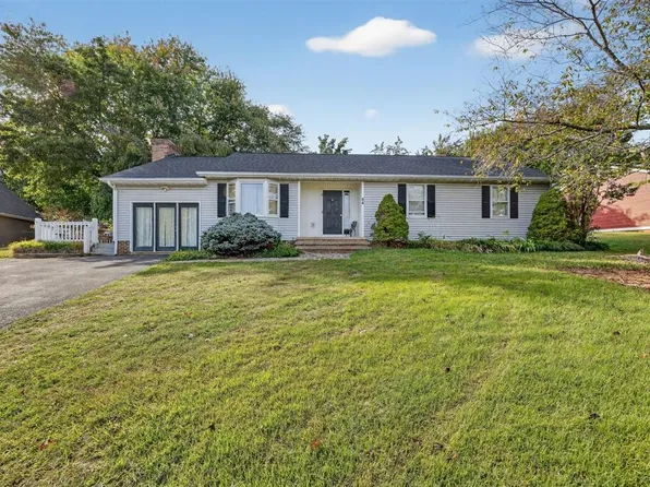 84 Overlook Ave, Mount Sidney, VA 24467