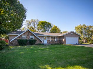 6321 Field Stone Dr, Rockford, IL