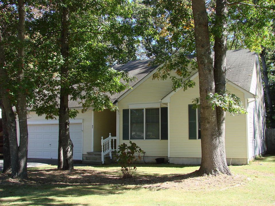 2nd image of 85 Lighthouse Dr