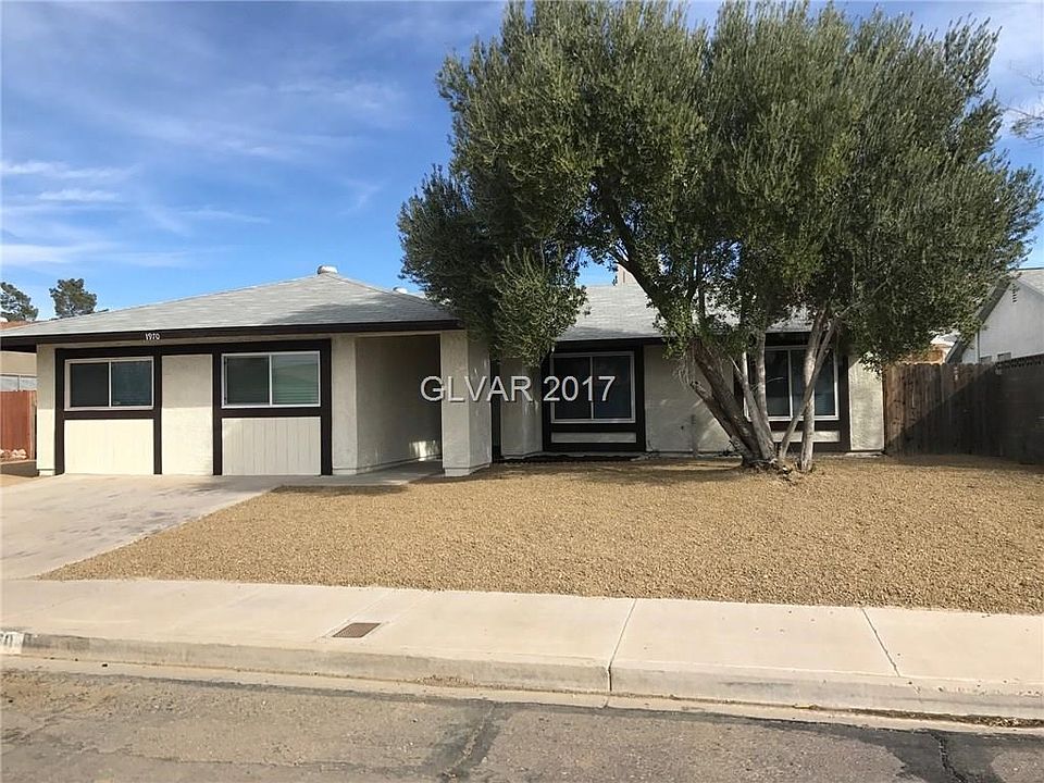 Beautifully Recently Remodeled 1 Story
