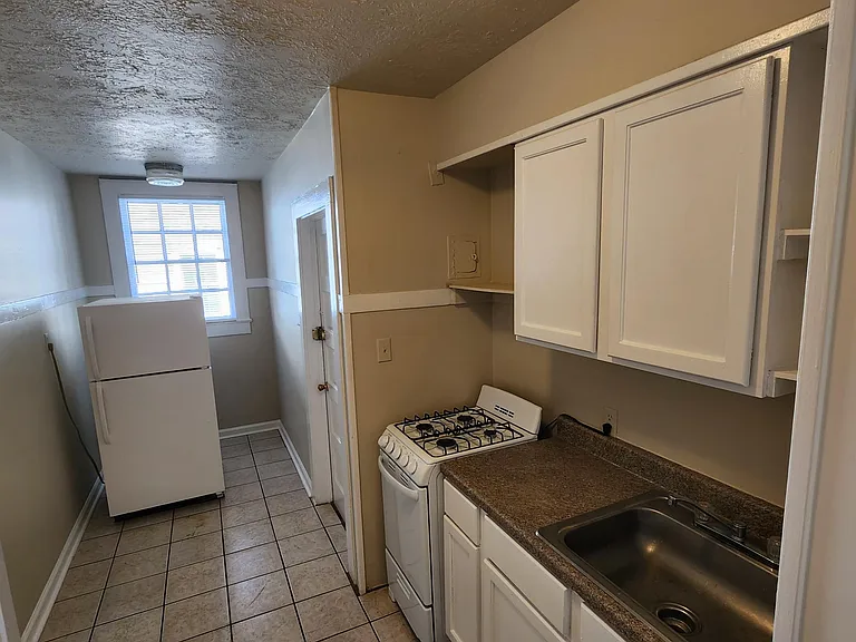 1905 S Carrollton Ave #H — Photo 8