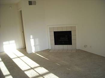 4th image of 328 S Cloverdale Ave APT 201