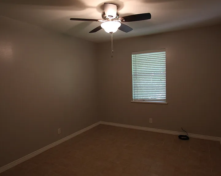 2930 Williamsburg Dr — Photo 15