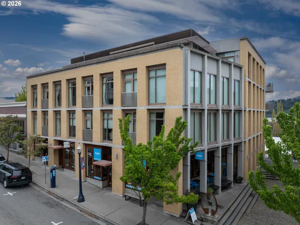 310 Oak St APT 305, Hood River, OR 97031