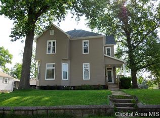 2100 N 9th St, Springfield, IL 62702