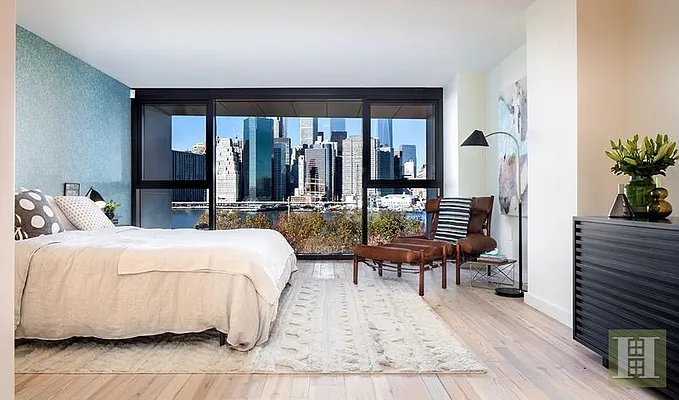 Rented by Halstead Real Estate | media 13