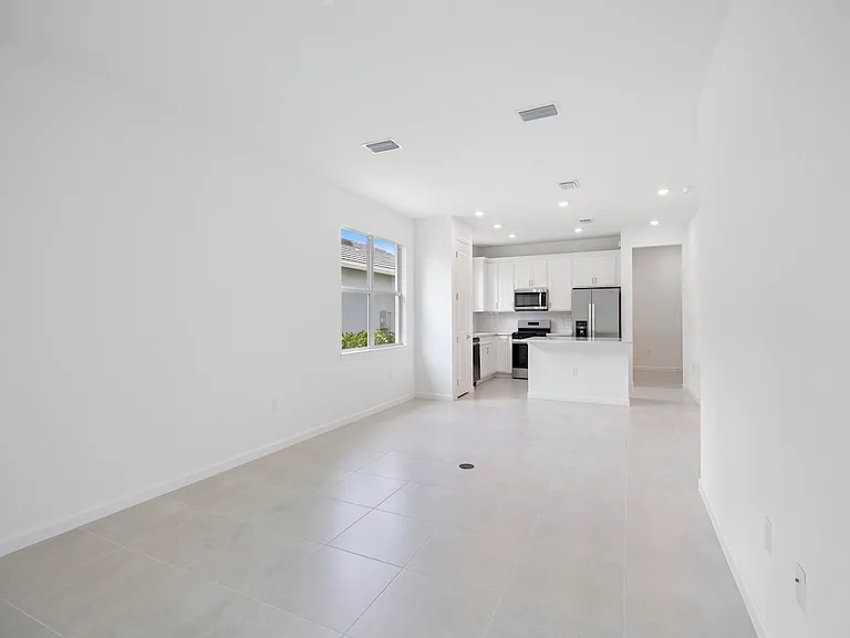 1349 Harper Way — Photo 20