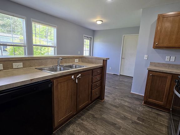 5th image of 6655 Jackson Rd Unit 572