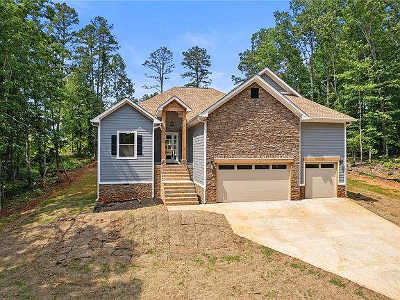2nd image of 2705 Brook Hollow Dr