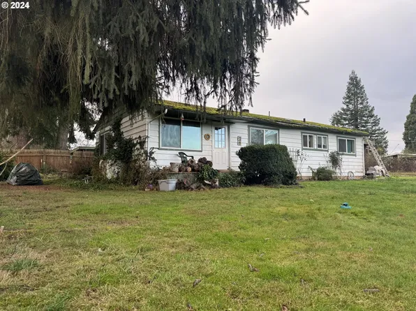 84961 Ridgeway Rd, Pleasant Hill, OR 97455