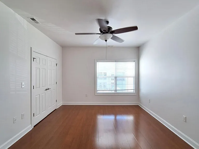 1931 Tara Ct #204 — Photo 6