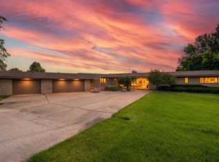 15221 Colfax St, Lowell, IN 46356