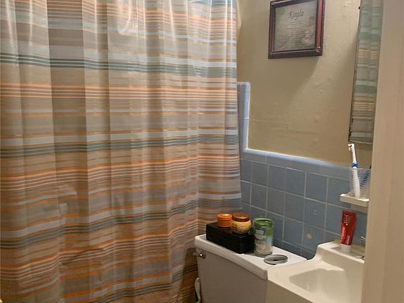 3rd image of 10235 Mary Jane Ct