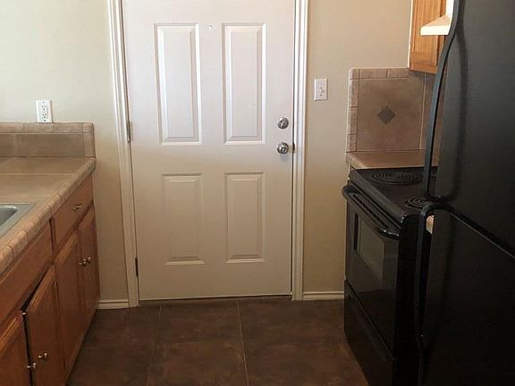 5th image of 3313 Lazy Palm Dr N #6