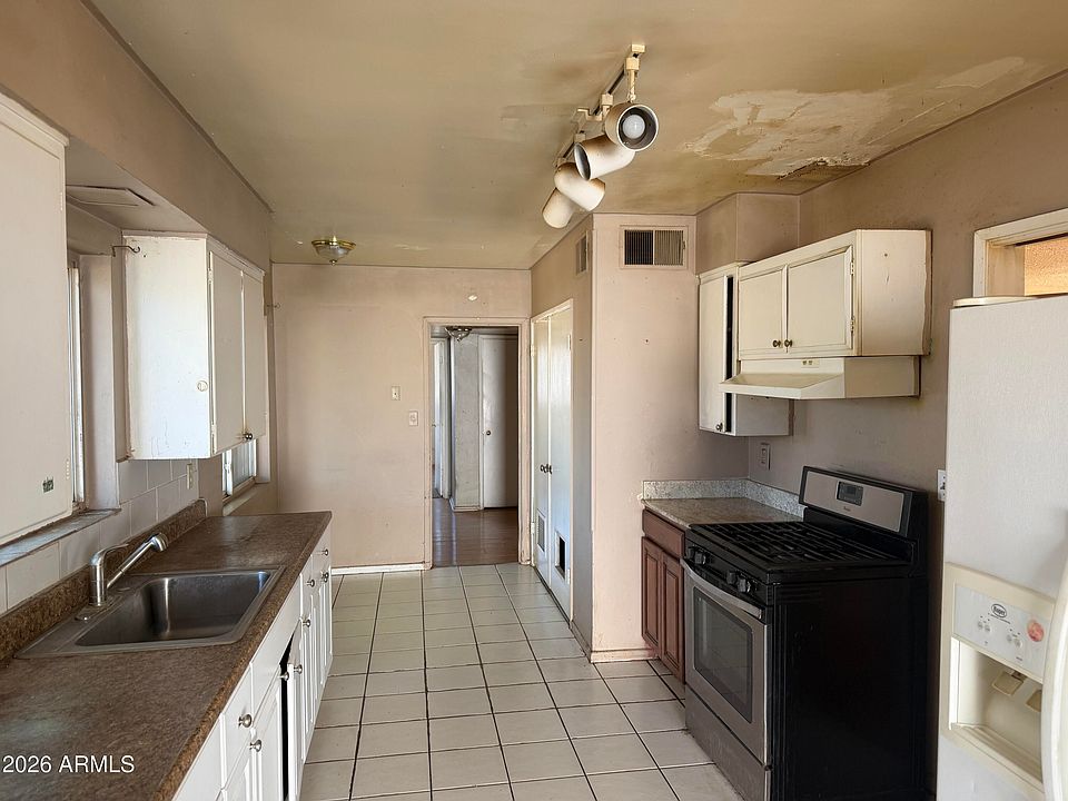 2053 W HAZELWOOD Street, Phoenix, AZ 85015 | Zillow