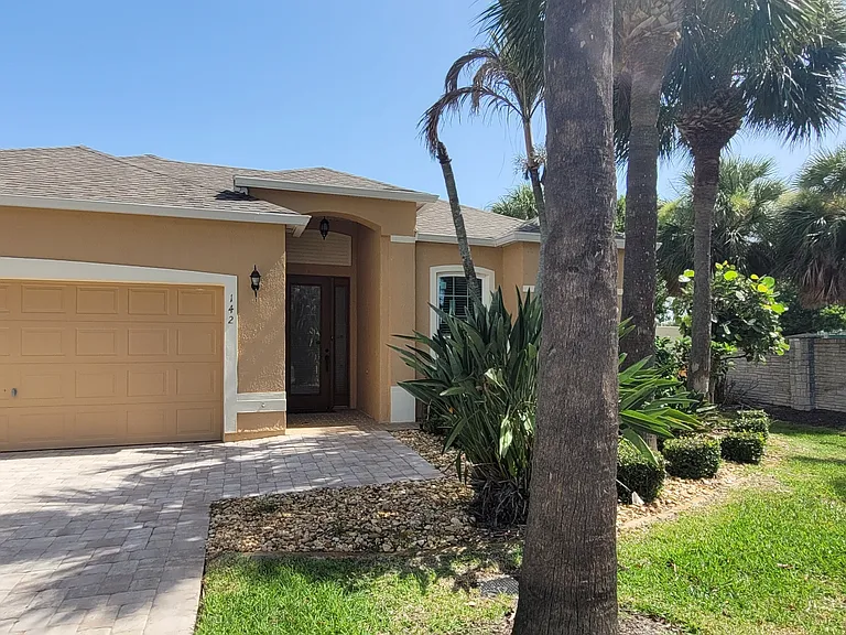 142 Babylon Ln — Photo 3