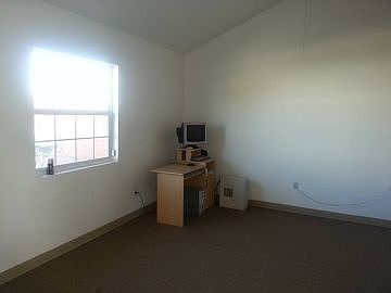 5th image of 11159 Alameda Ave
