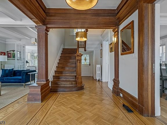 5th image of 33 Stanley Rd