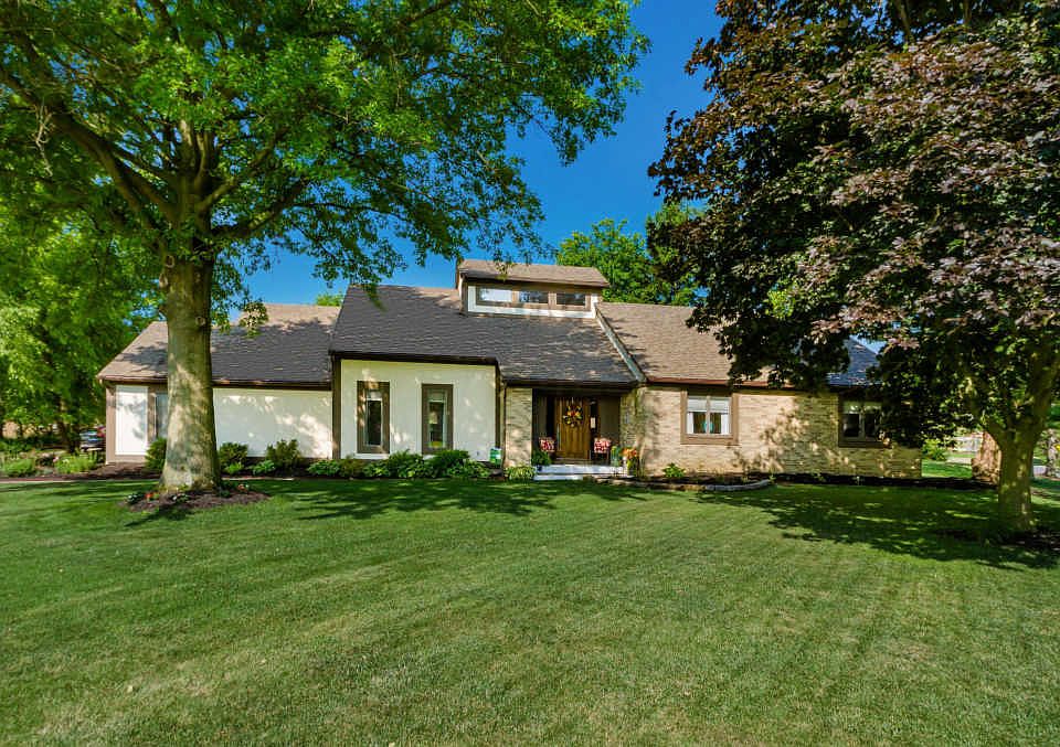 1st image of 8899 Turin Hill Ct S