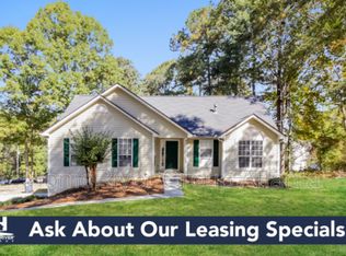 40 Rotunda Ct, Dallas, GA 30157