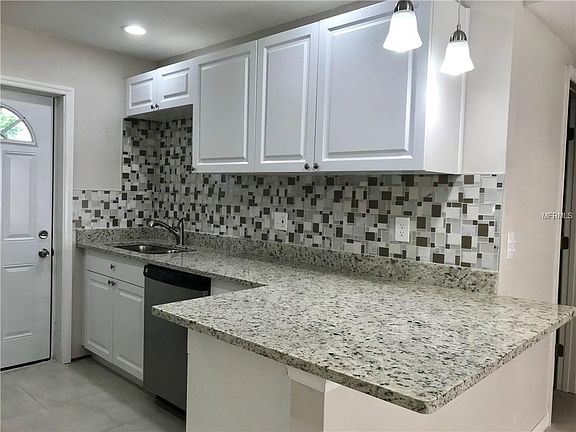 5th image of 7502 Melaleuca Ln