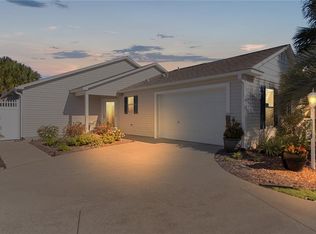 1945 Fiddlewood Pl, The Villages, FL 32162