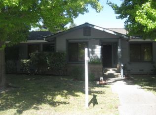 7670 Greenhaven Dr, Sacramento, CA