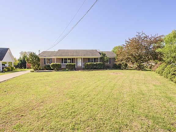 2nd image of 533 Sun Cir