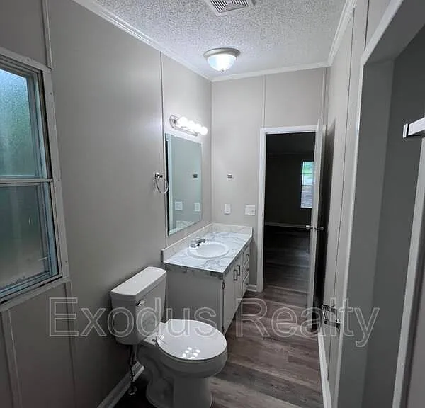 118 Sean Ln — Photo 8