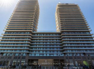 15 Skyridge Dr #1919, Brampton, ON L6P 4N9