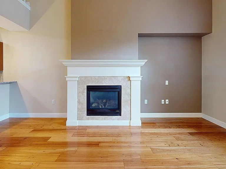 Lofted 2 Bed/2 Bath - Unit 309, Living Room