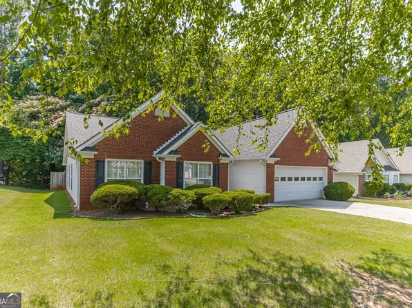 440 Sterling Hill Dr, Lawrenceville, GA 30046