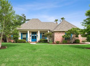 221 Delta Dr, Mandeville, LA 70448