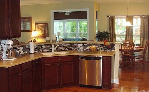5th image of 2561 Holly Oak Ln
